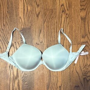 Victoria’s Secret push up 36DDD